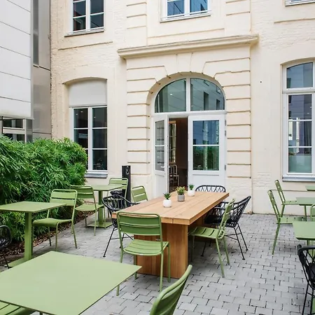 Aparthotel Adagio Centre Grand Place 4*