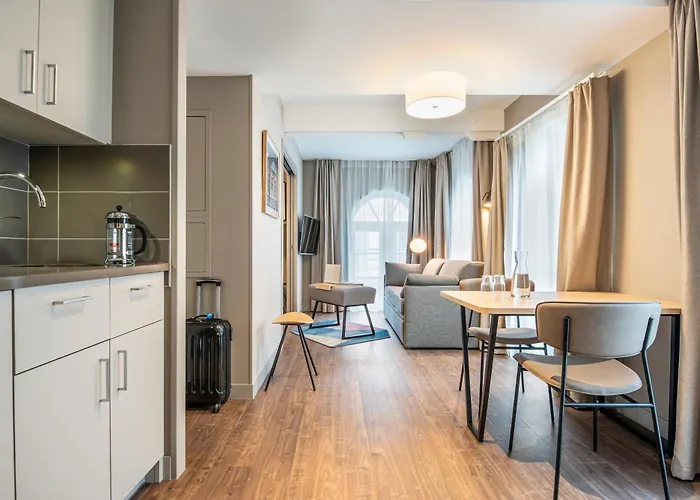Adagio Centre Grand Place 4* ليل