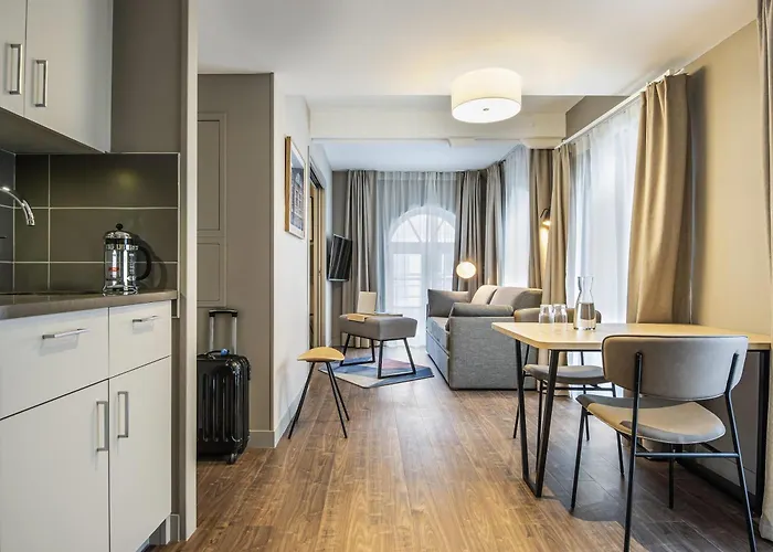 Adagio Centre Grand Place شقة فندقية