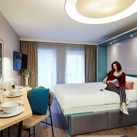 Adagio Centre Grand Place 4* Lila
