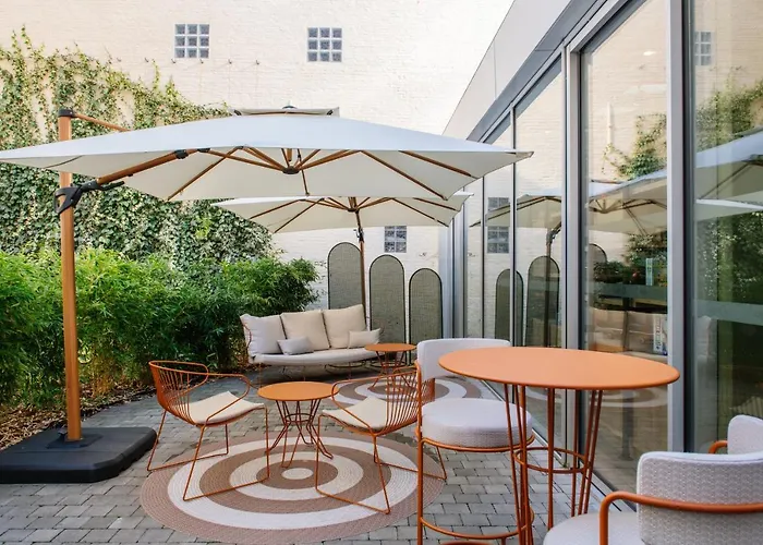 Adagio Centre Grand Place Aparthotel 4*