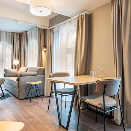 Adagio Centre Grand Place Appart hôtel 4*